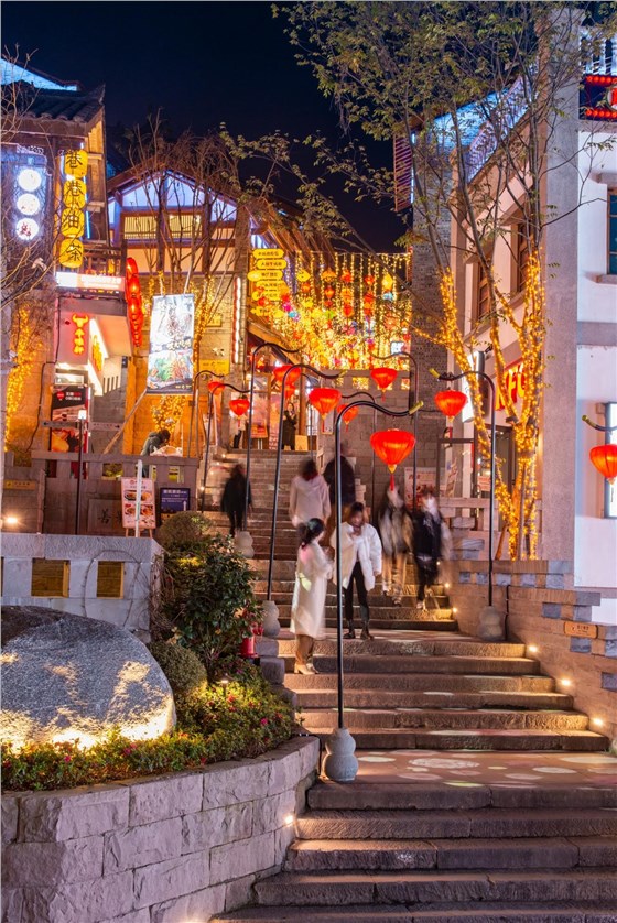 文旅夜游，帶動城市經濟發展的一把好手！01