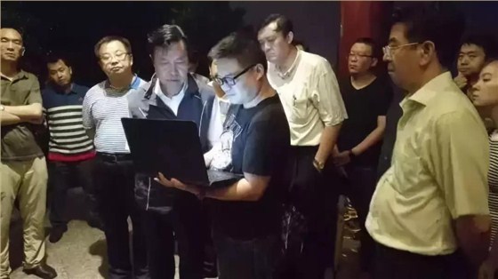 海南省委常委、三亞市委書記張琦帶隊，冒雨檢查城市夜景亮化工作