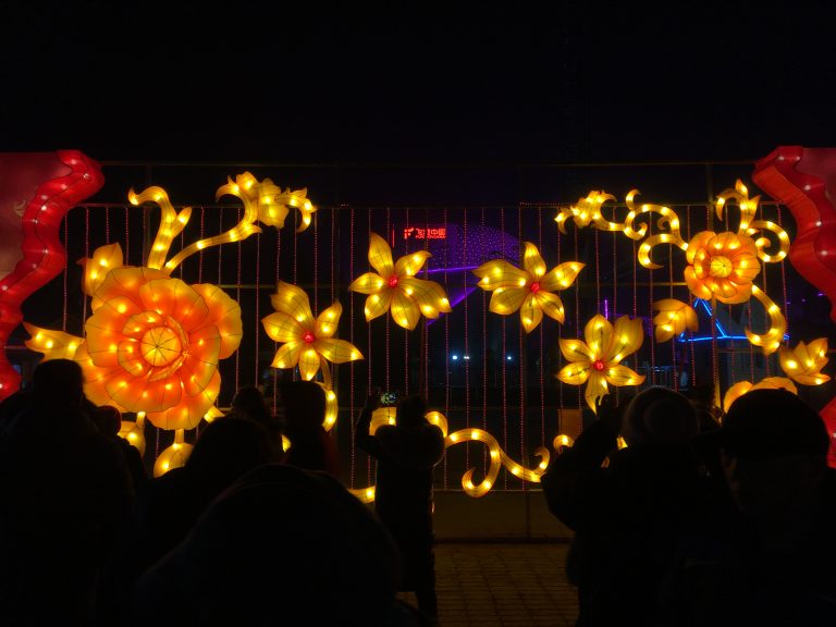 火樹銀花合